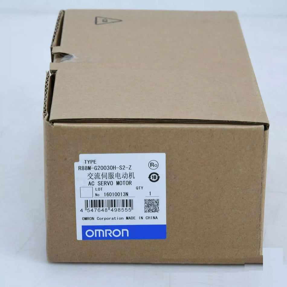 Omron R88M-G20030H-S2 Servo Motor New in Box
