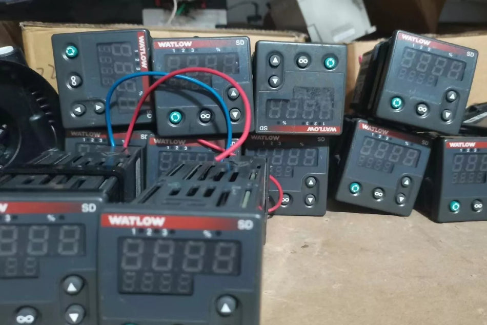 1pc USED SD6C-HKKA-AARG Thermostat TESTED By #VFV0 CH