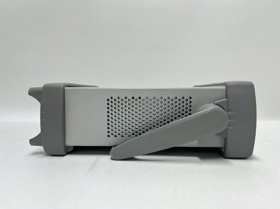 USED 1PCS Keysight Agilent 53220A 350MHz 100ps Universal Frequency Counter Time