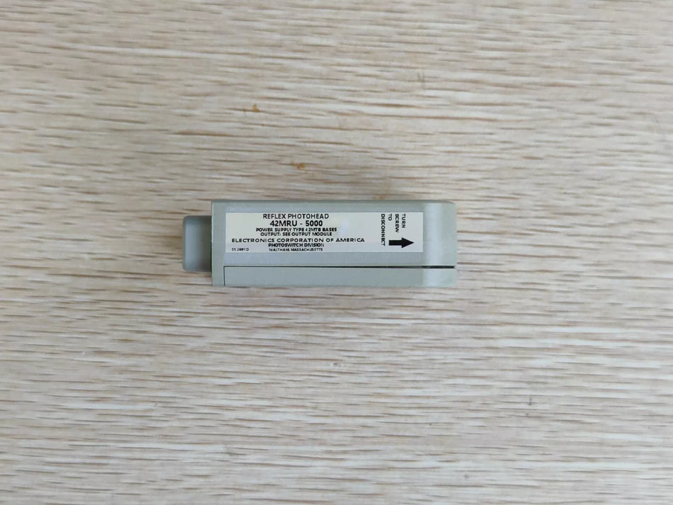 Allen-Bradley 42MRU-5000 Photoelectric Sensor