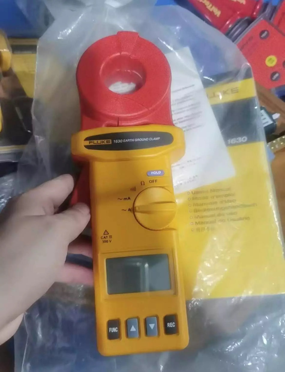 FLUKE 1630 Earth Ground Clamp Meter