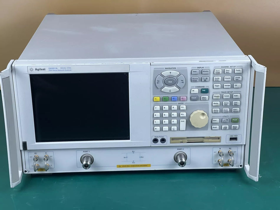 Agilent E8357A PNA Network Analyzer, 300 kHz to 6 GHz
