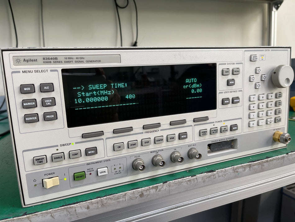 Agilent 83640B Synthesized Sweep Signal Generator 10MHz-40GHz