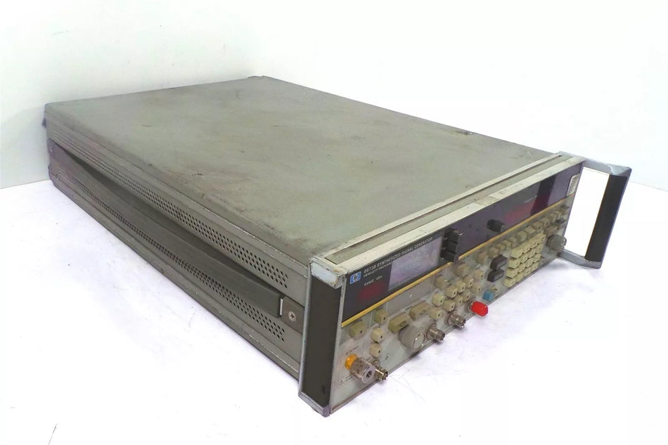 HP Hewlett Packard 8673B Synthesized Signal Generator