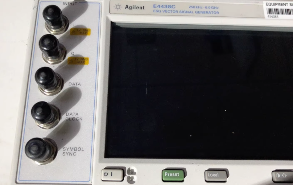 Keysight E4438C 6G Panel