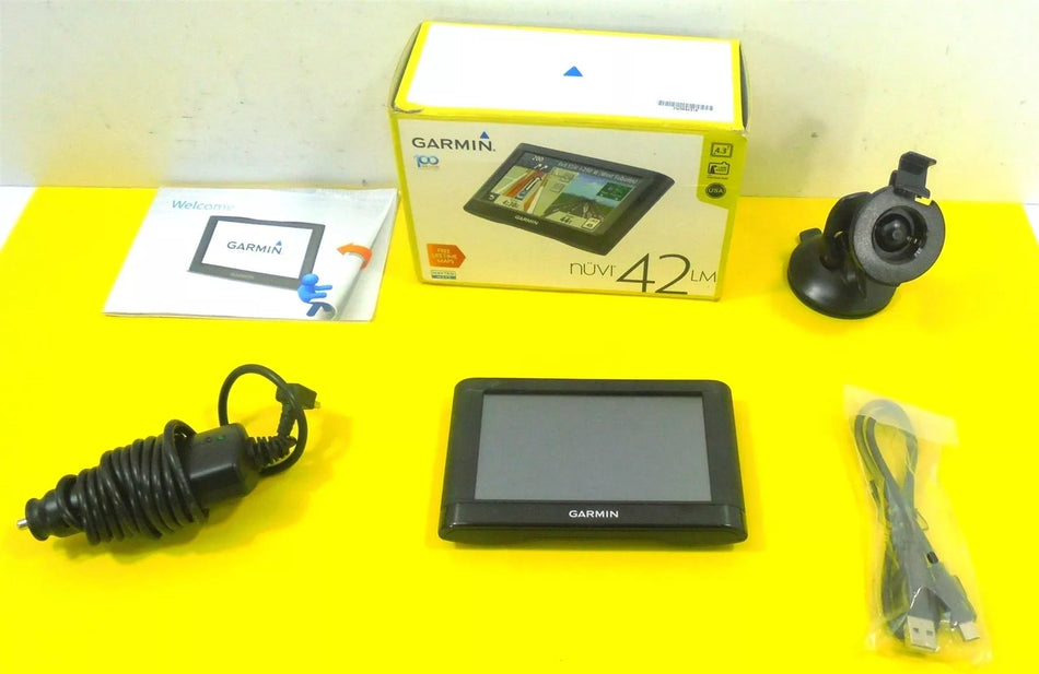 Garmin Nuvi 42 LM GPS Navigator with Lifetime Map Updates