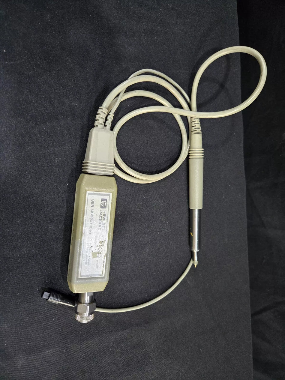 Portable Mini Air Purifier with HEPA Filter for Car and Workspace