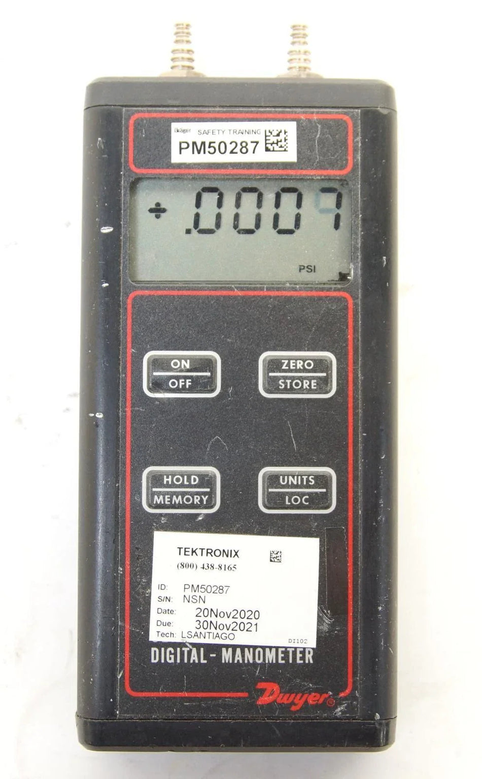 Dwyer Instruments 477-1-FM Manometer Digital, 20.00 In Wc. 10 psi