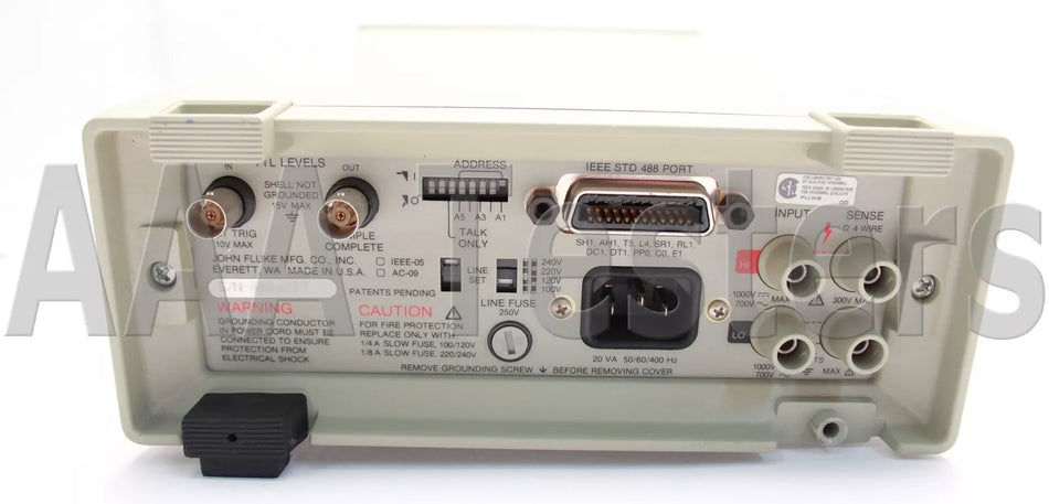 Fluke 8842A 5.5 Digit Digital Voltage Multimeter