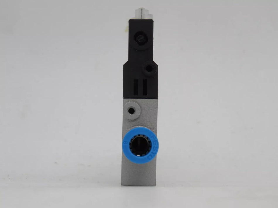 FESTO CPE14-M1BH-3GL-QS-8 Solenoid Valve