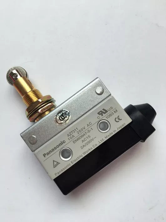 1PC New Panasonic AZ7311 ML Limit Switch AZ7311 Free Expedited Shipping