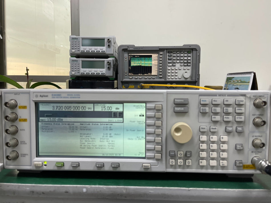Agilent E4438C Vector Signal Generator 250kHz-6GHz
