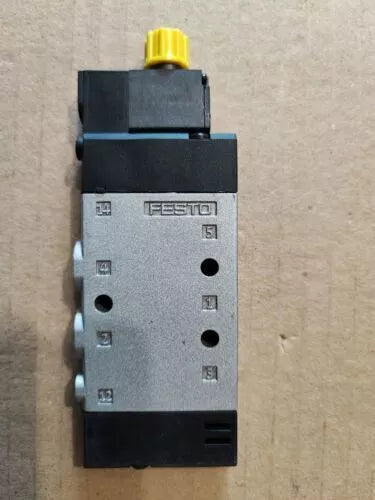 1PC New Festo CPE14-M1CH-5L-1/8 550237 Solenoid Valve