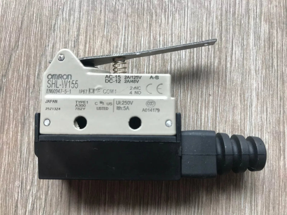 1PC New OMRON SHL-W155 Limit Switch SHL W155 In Box Free Shipping