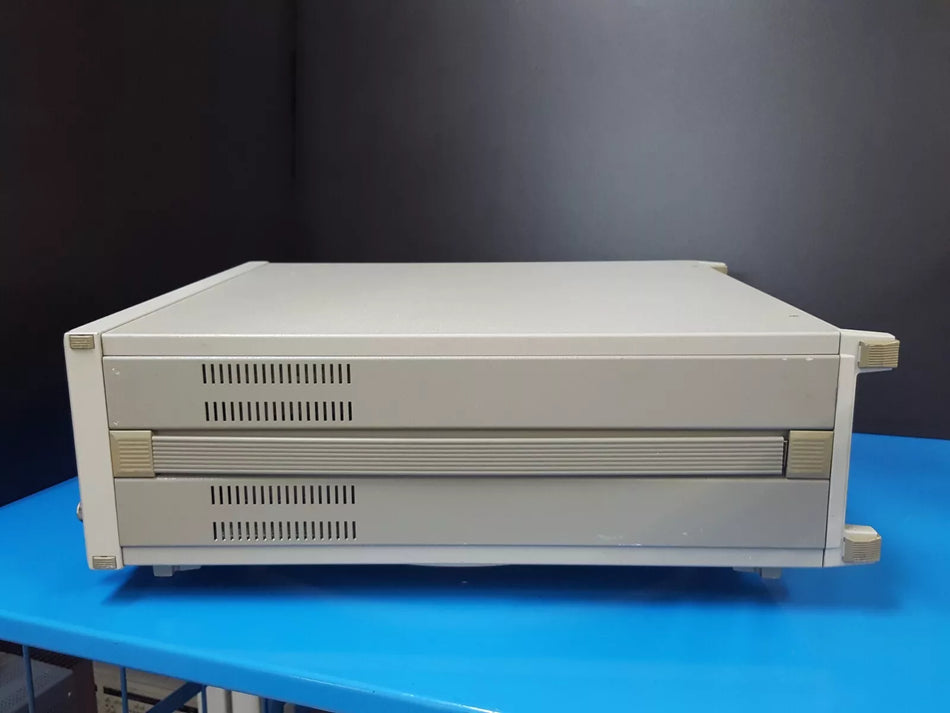 Leader LG3802 ISDB-T Signal Generator Opt.70 72 (7793)
