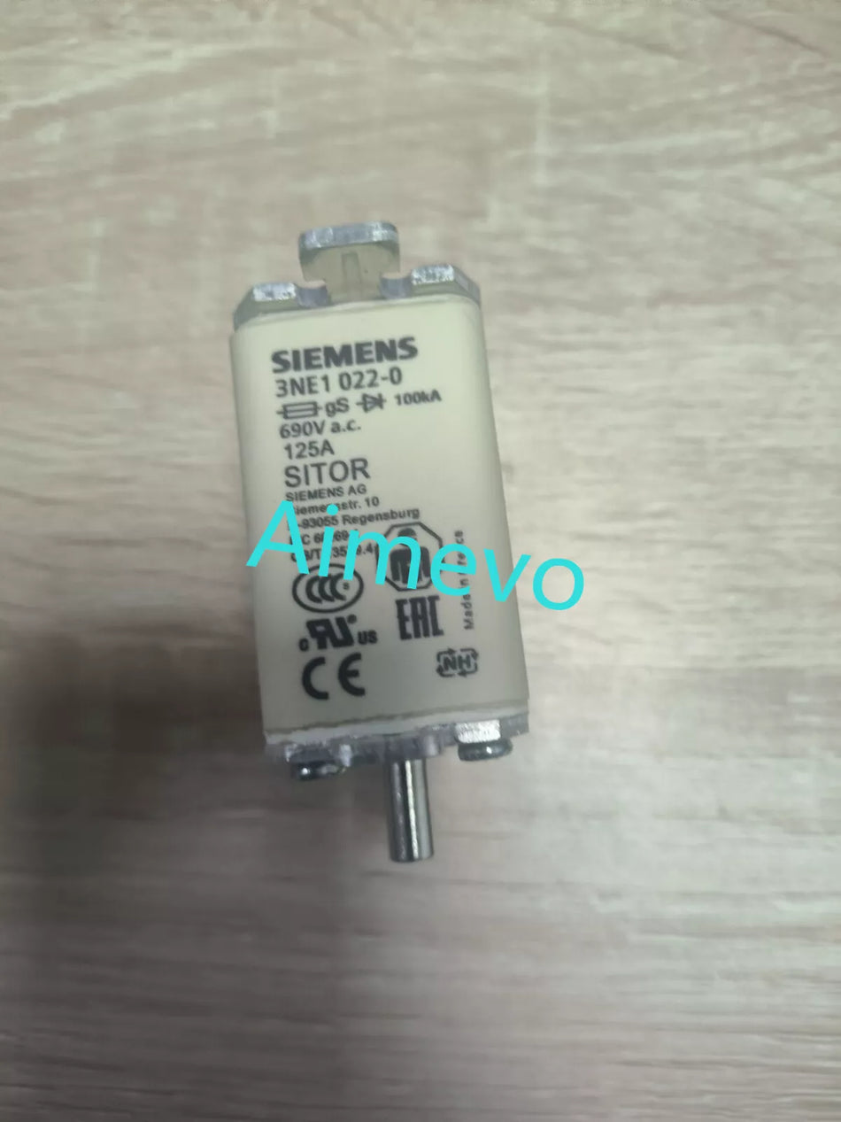 1PCS New 3NE1022-0 125A 690V NH00 Fuse Insurance