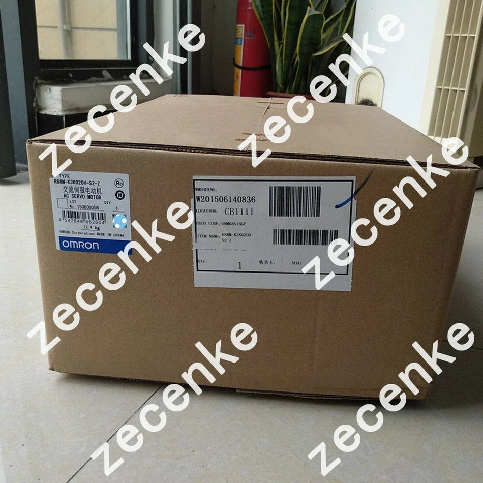 Omron R88M-K3K020H-S2 Servo Motor R88MK3K020HS2 - 1PC, Expedited Shipping