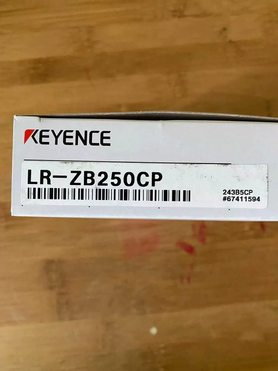 1PC NEW LR-ZB250CP Sensor ( ) #N1247 YF