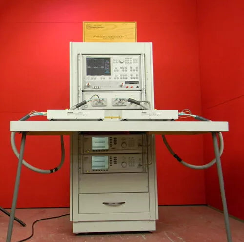 Anritsu ME7808A-14 Splitband MM W VNA Network Analyzer 40 MHz-20GHz