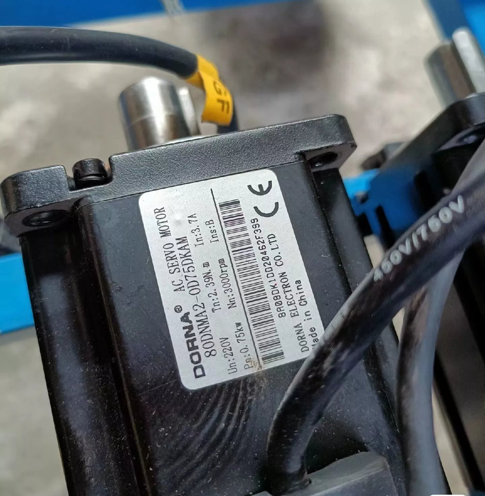 1pc USED 80DNMA2-0D75DKAM 750W Servo Motor TESTED #VSP7 CH