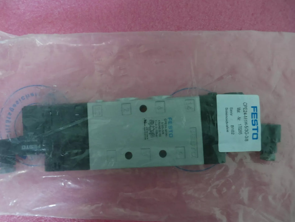 Festo CPE24-M1H-5 / 3G-3/8 Solenoid Valve - 1PC New