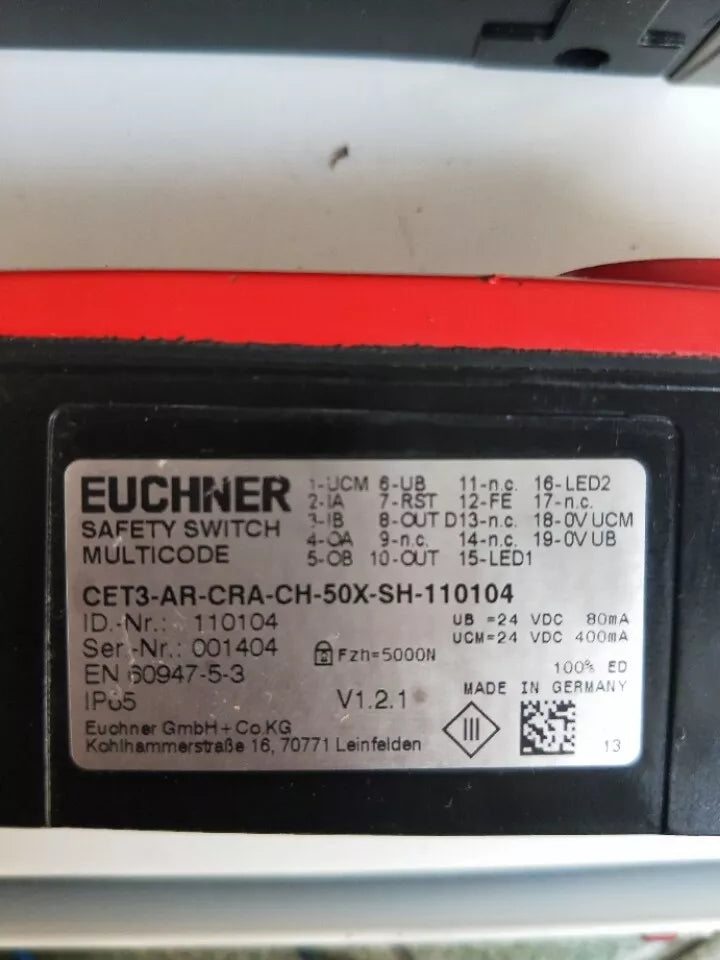 1 PC USED EUCHNER CET3-AR-CRA-CH-50X-SH-110104 Switch#B84T CL