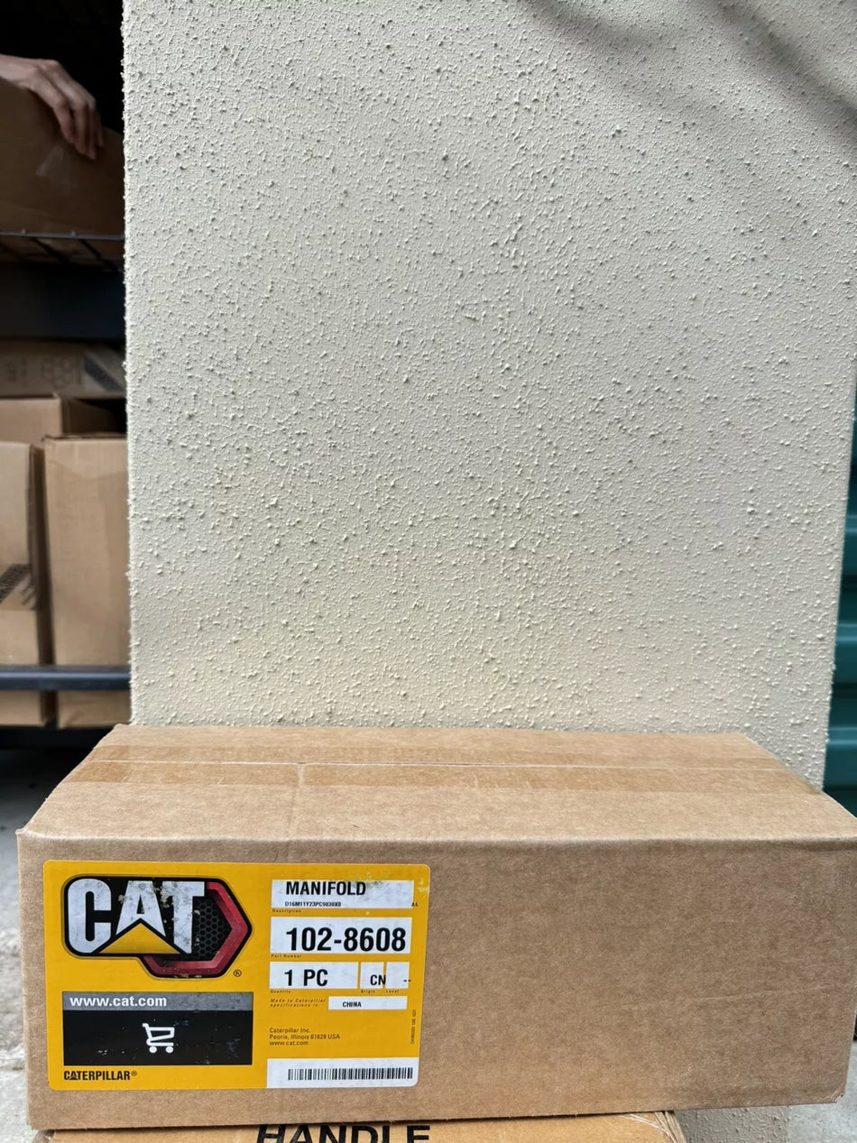 CAT 102-8608 Manifold / New Sealed