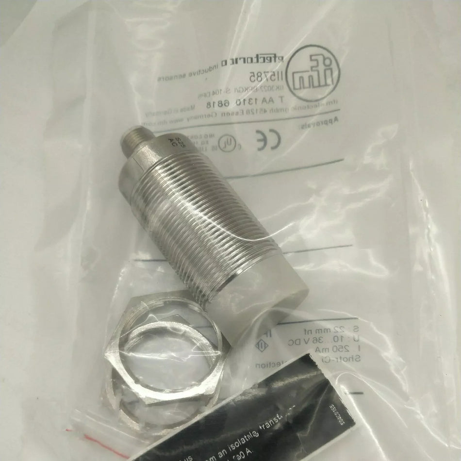 IFM II5785 Proximity Switch New 1PC