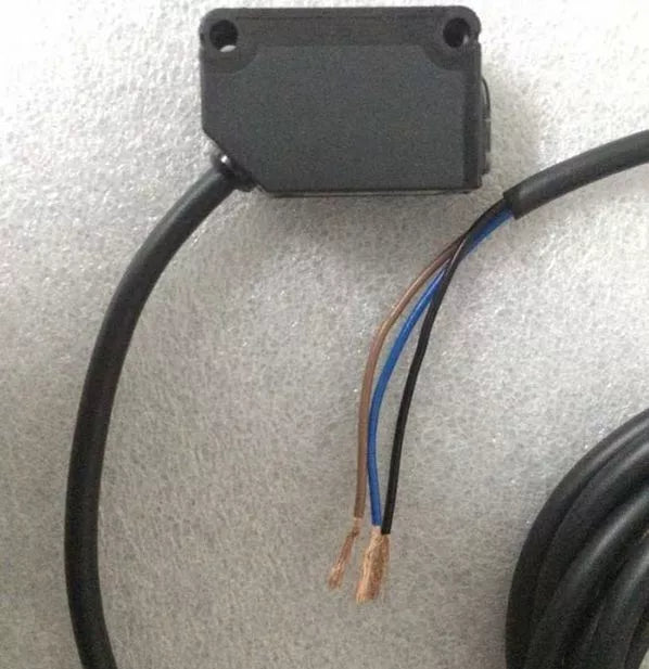 Panasonic Photoelectric Sensor CX-425 - High-quality Photoelectric Sensor