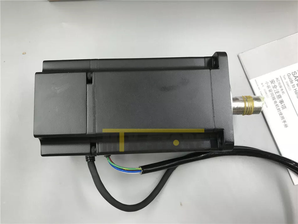 1pcs Brand New ones Yaskawa servo mot SGM-08U2HA12