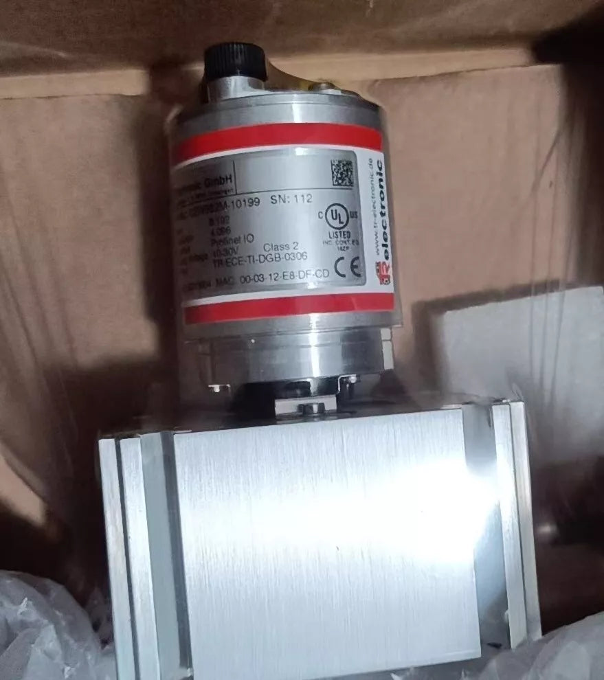 1pc NEW CEW582M-10199 By or #VYH5 CH
