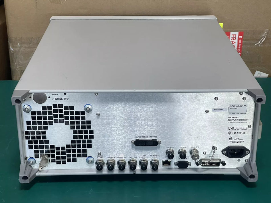 Keysight/Agilent E8257D PSG Microwave Analog Signal Generator, 250 KHz - 40 GHz