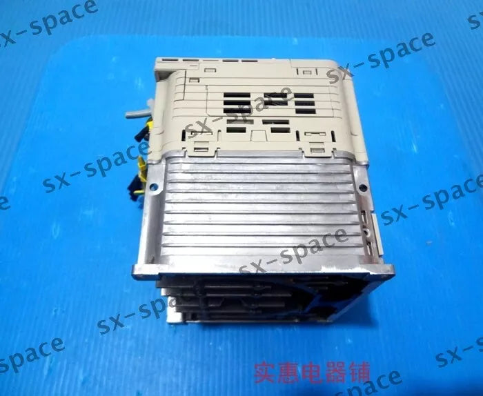 1PCS CIMR-VC2A0020BAA-0103 100% TESTED