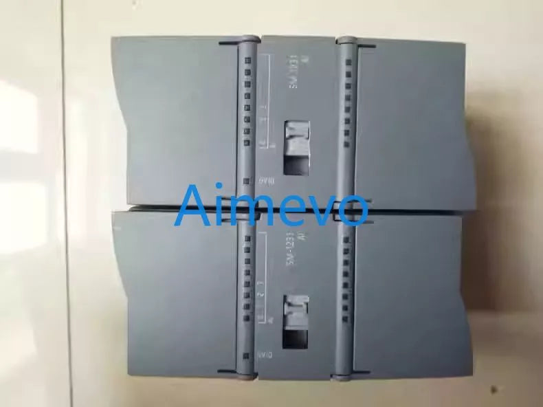 1 pcs SIEMENS 6ES7232-4HD30-0XB0 6ES7 232-4HD30-0XB0