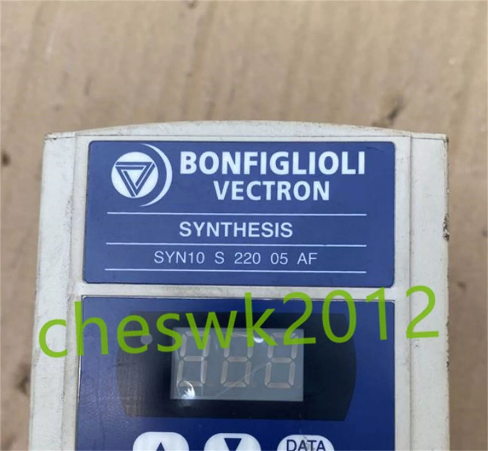 1 PCS Bonfiglioli Vectron Inverter SYN10 S 220 05 AF tested