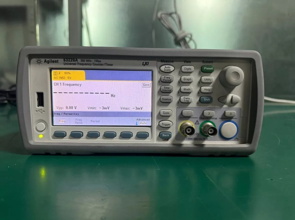 USED 1PCS Agilent 53220A 350MHz 100ps UNIVERSAL FREQUENCY COUNTER/TIME