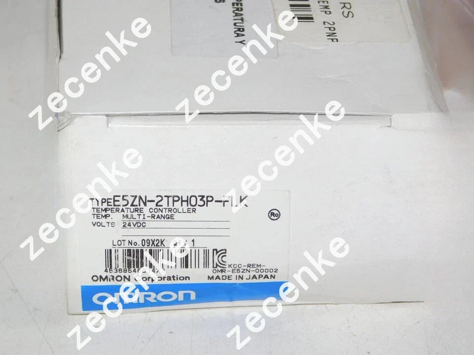 OMRON E5ZN-2TPH03P-FLK Temperature Controller 1pcs - New