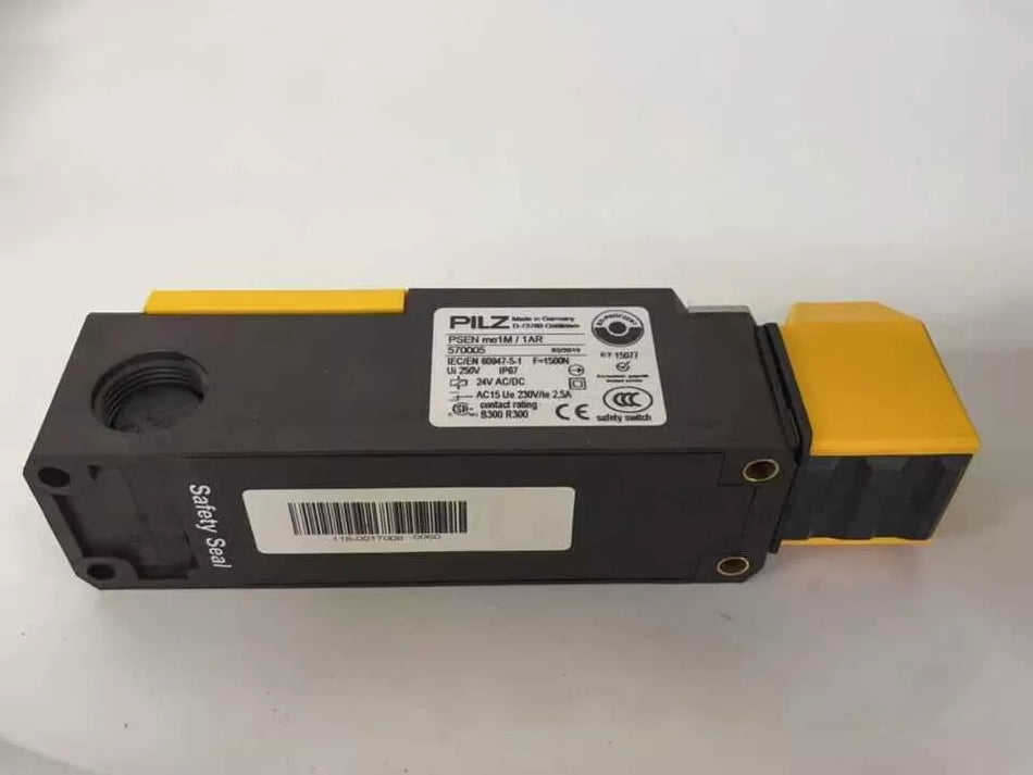 1PC New PILZ PSEN me1M/1AR 570005 safety switch #N2957 YF