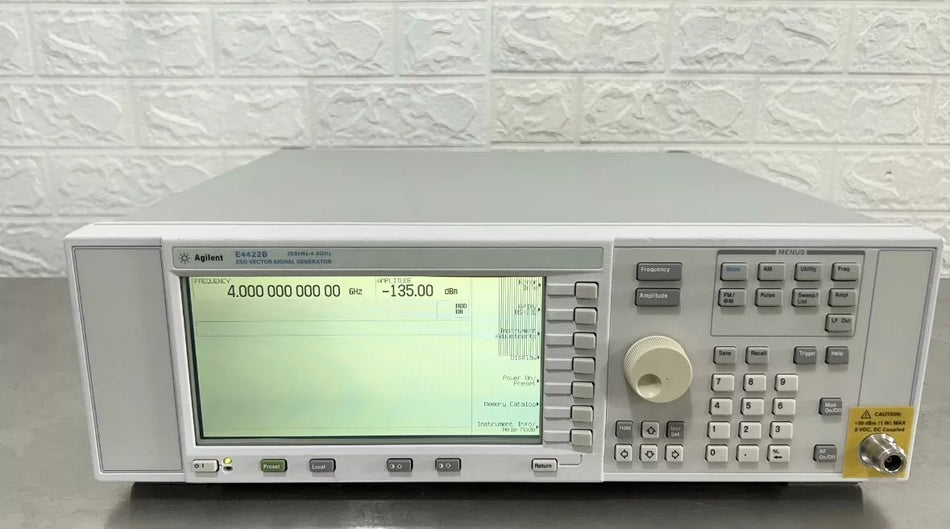 USED 1PCS Agilent E4422B Signal Generator