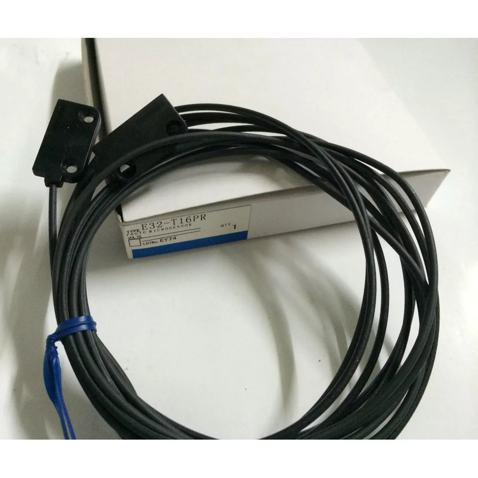 Omron E32-T16PR Fiber Unit Photoelectric Switch