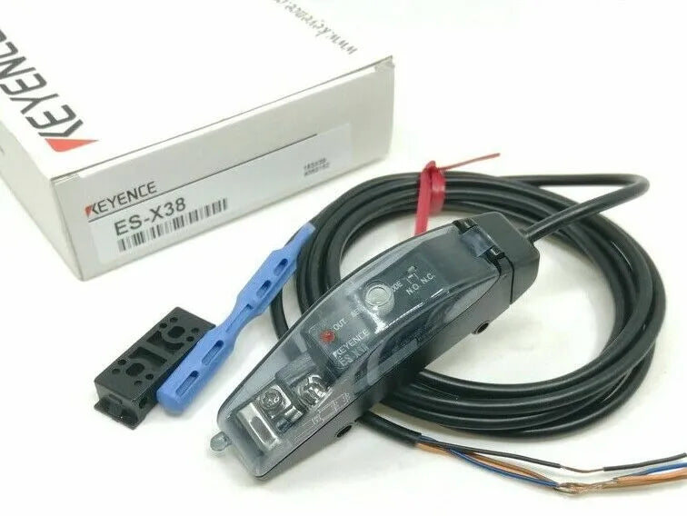 Keyence ES-X38 Sensor for Industrial Automation