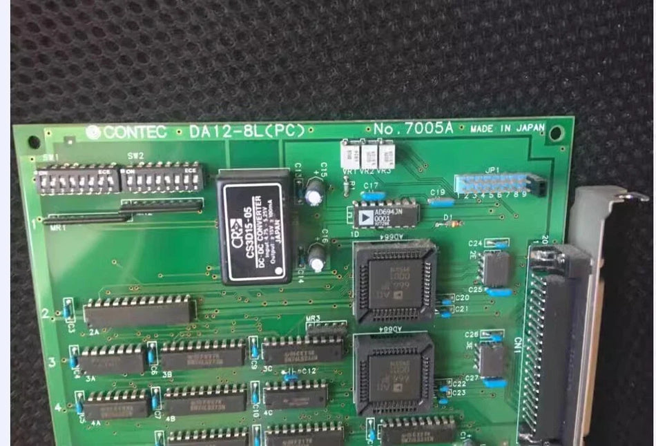 DA12-8L(PC) No.7005A 12-Channel Digital Amplifier