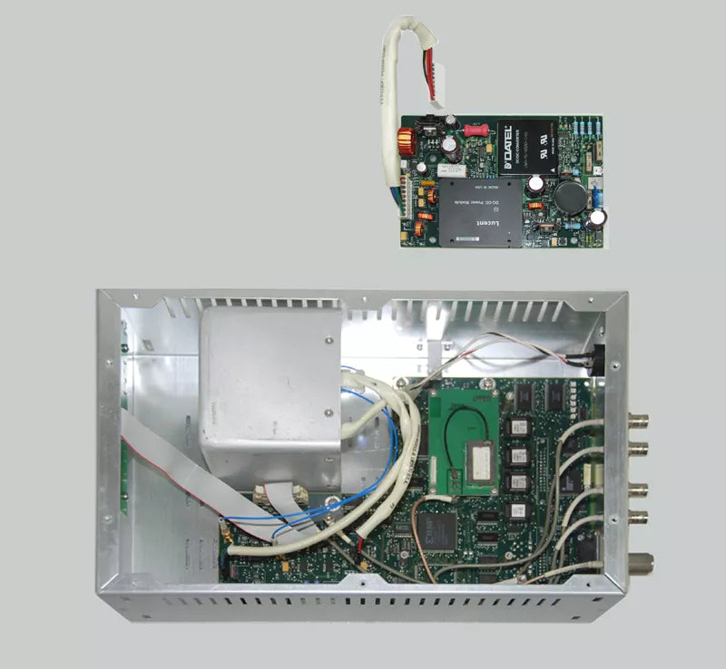 HP Z3805A 10811 DOCXO 16 channel GPS Frequency/Time Receiver, 10 MHz, 1PPS