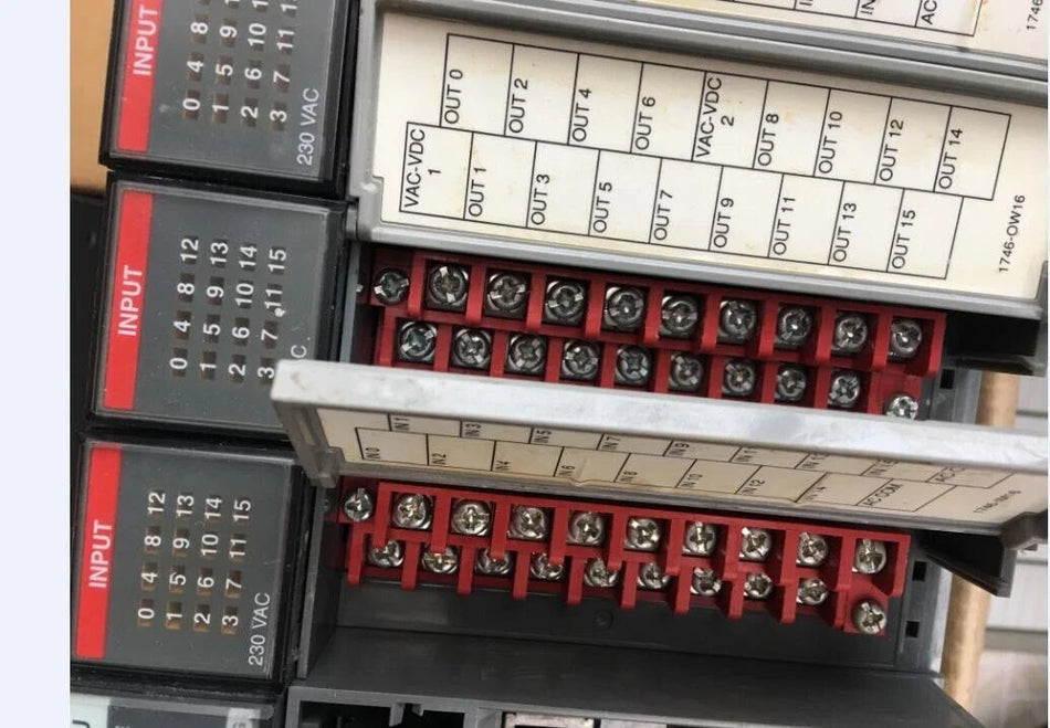 Allen Bradley 1746-IM16 PLC Input Module 1746IM16