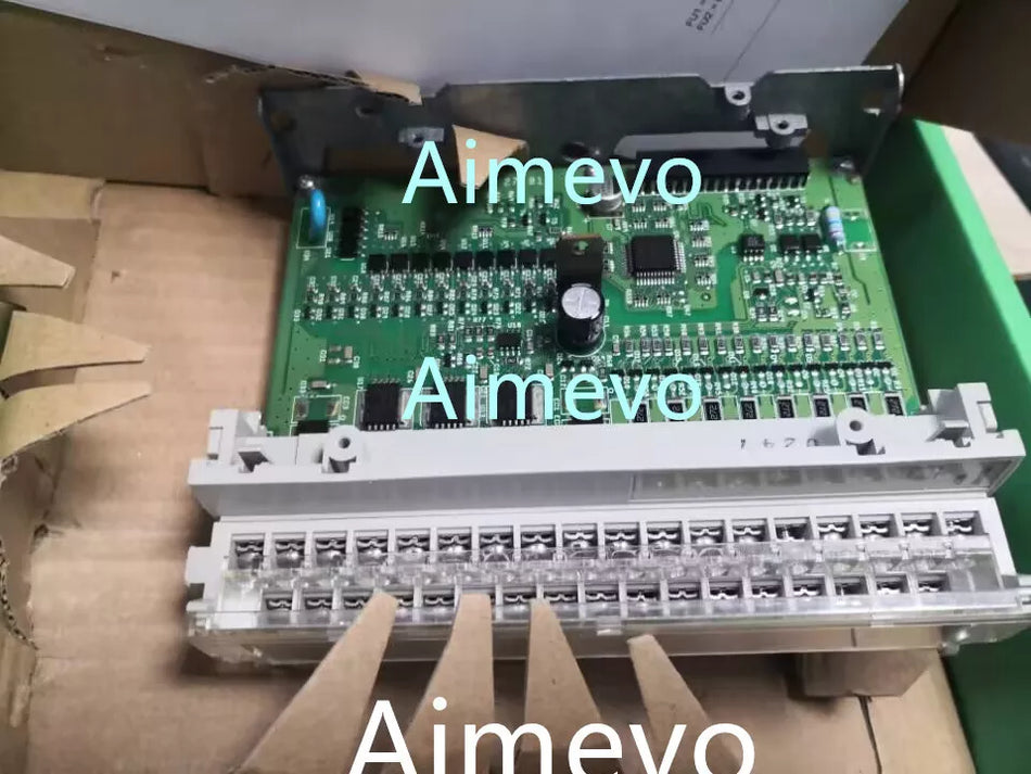 1Pcs New Schneider TSXDMZ28DT PLC Input Module