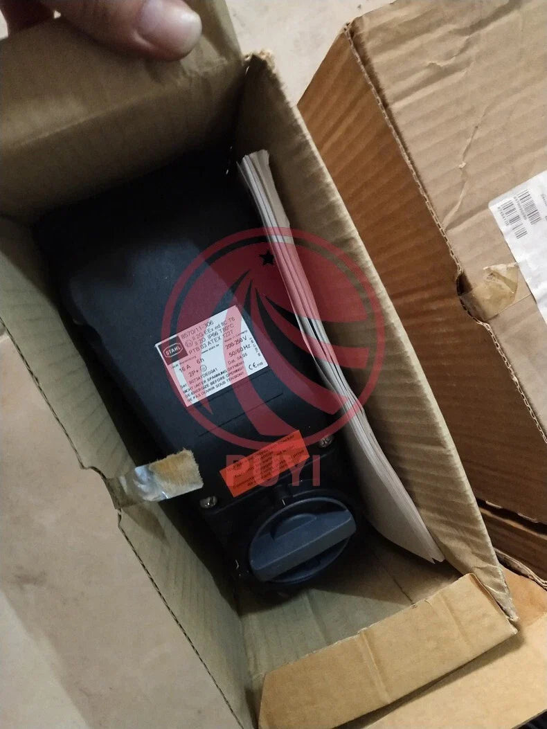 1PC NEW 8570/11-306 Wall Mounting Socket: Reliable Electrical Wall Mounting Solution