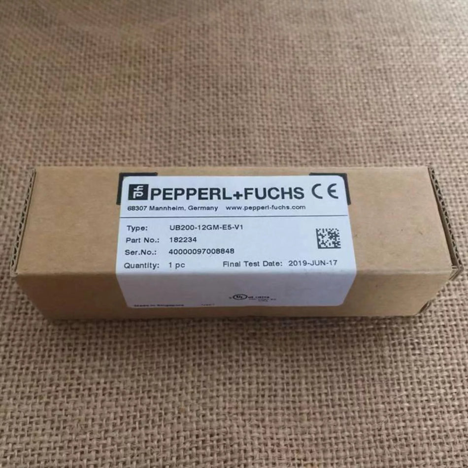 1PCS NEW Pepperl-Fuchs UB200-12GM-E5-V1 Ultrasonic Sensor
