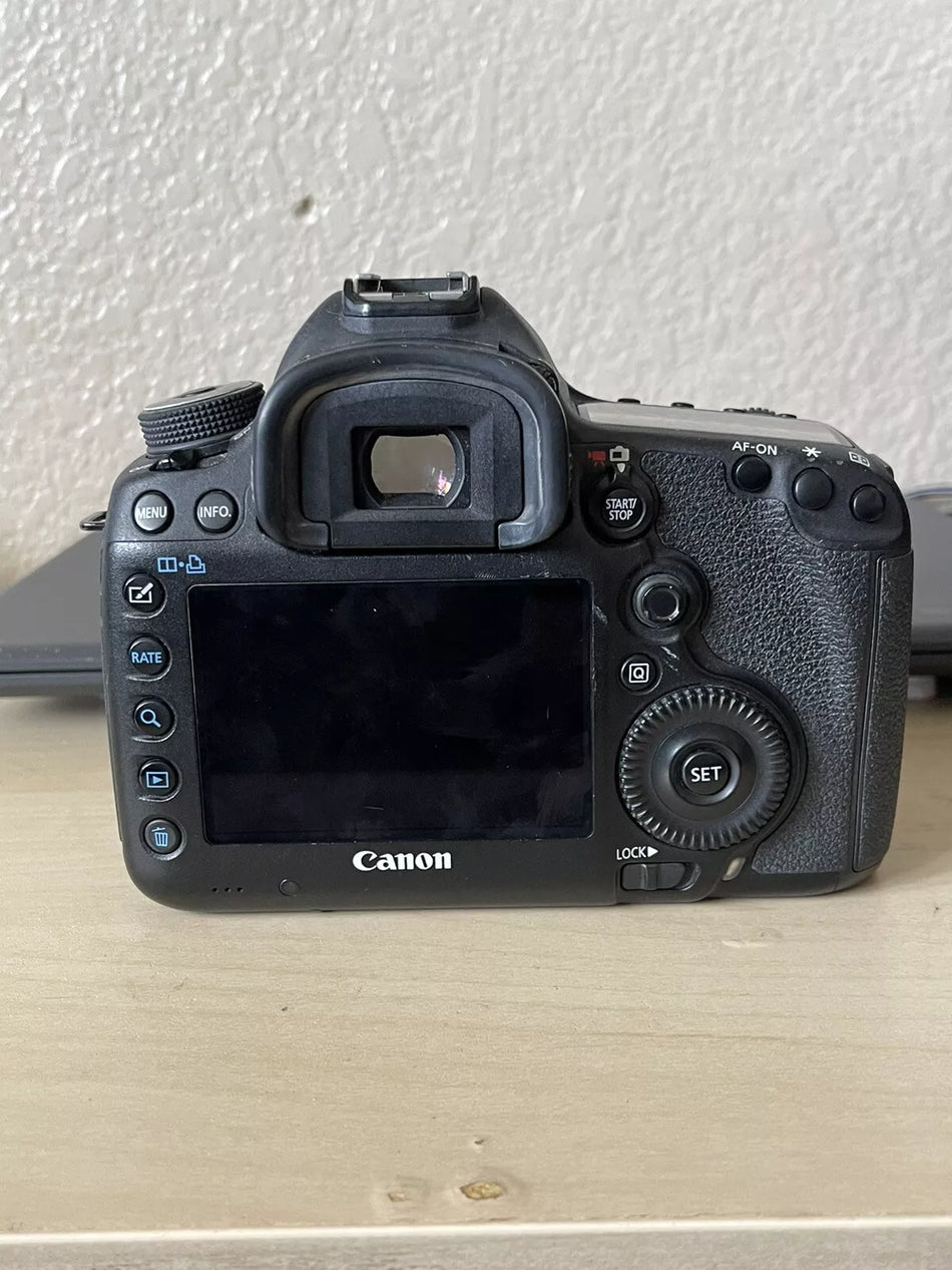 Canon EOS 5D Mark III 22.3MP Digital SLR Camera - Black - Used