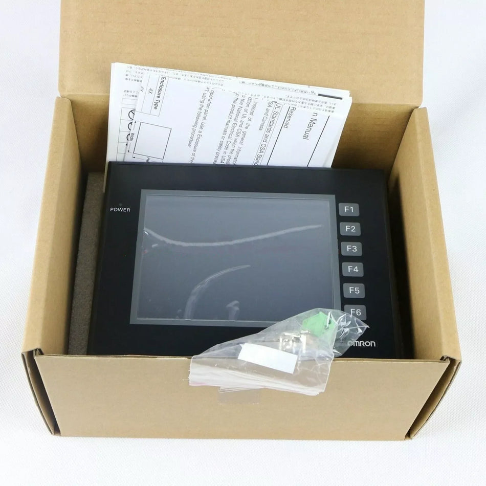 Brand New Omron HMI NP5-SQ001B In Box