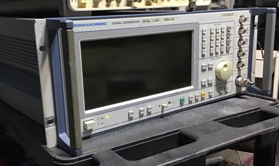 Rohde & Schwarz SMIQ02E Signal Generator 300 KHz - 2.2 GHz